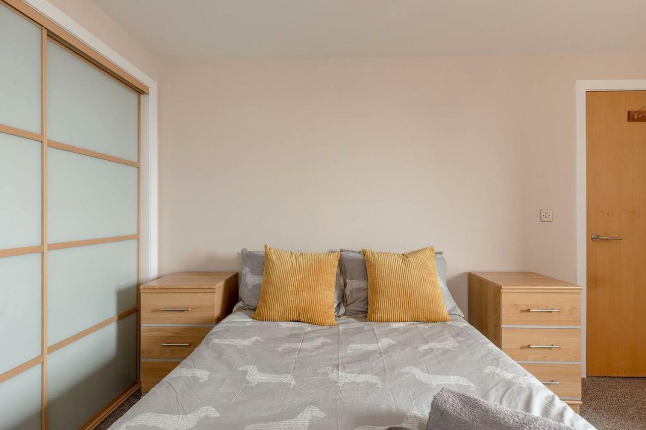 Modern Riverfront Apt. 10 Mins From Hydro/Secc Glasgow Exterior foto