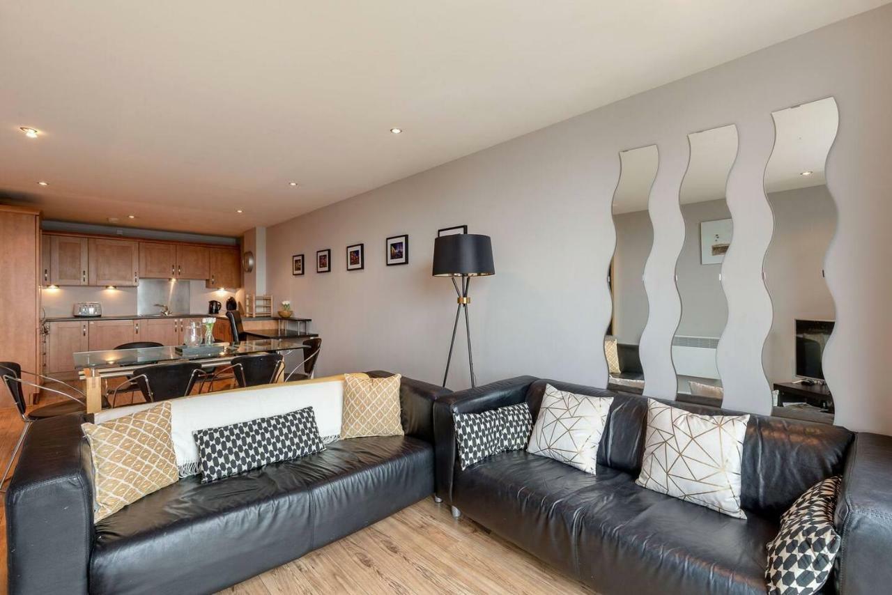 Modern Riverfront Apt. 10 Mins From Hydro/Secc Glasgow Exterior foto