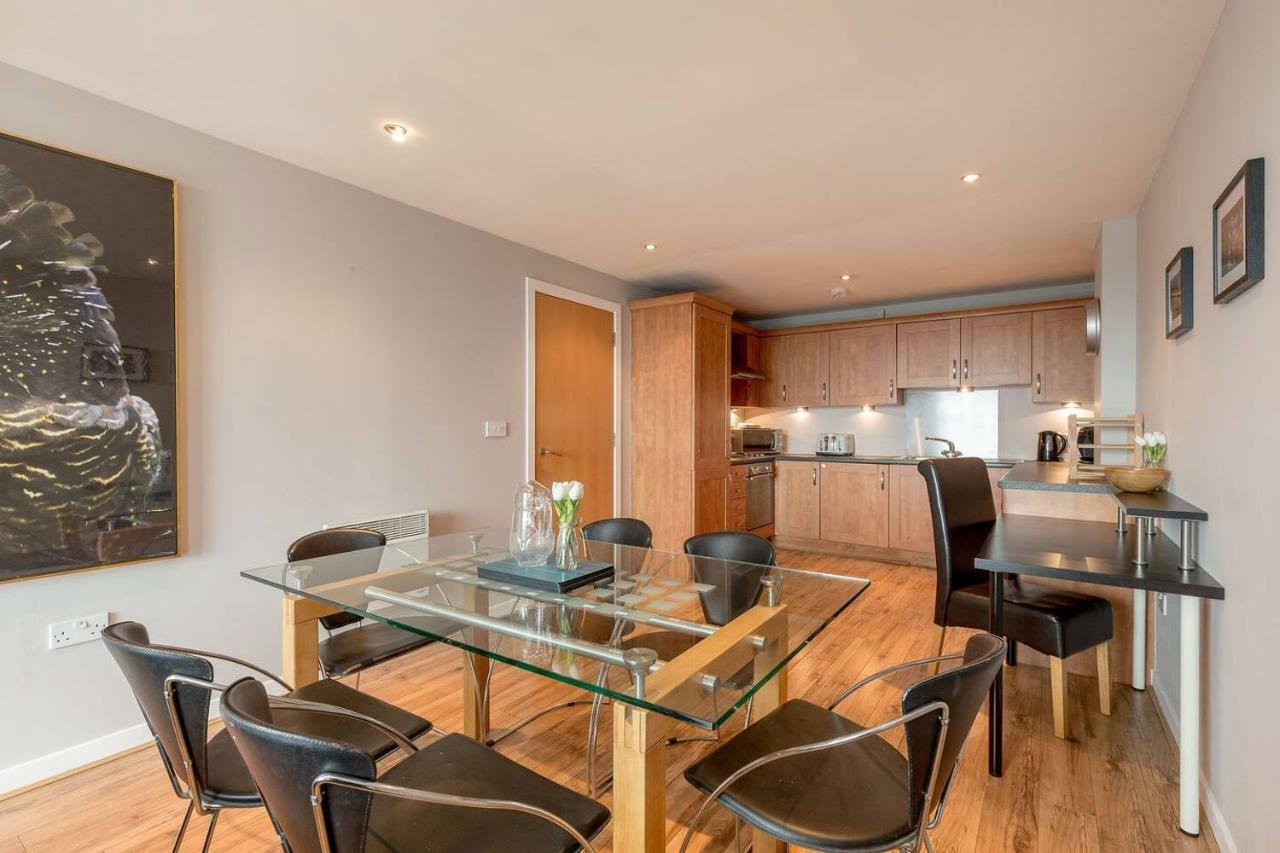 Modern Riverfront Apt. 10 Mins From Hydro/Secc Glasgow Exterior foto