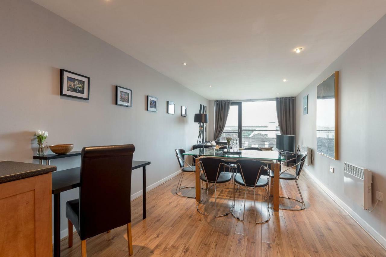 Modern Riverfront Apt. 10 Mins From Hydro/Secc Glasgow Exterior foto